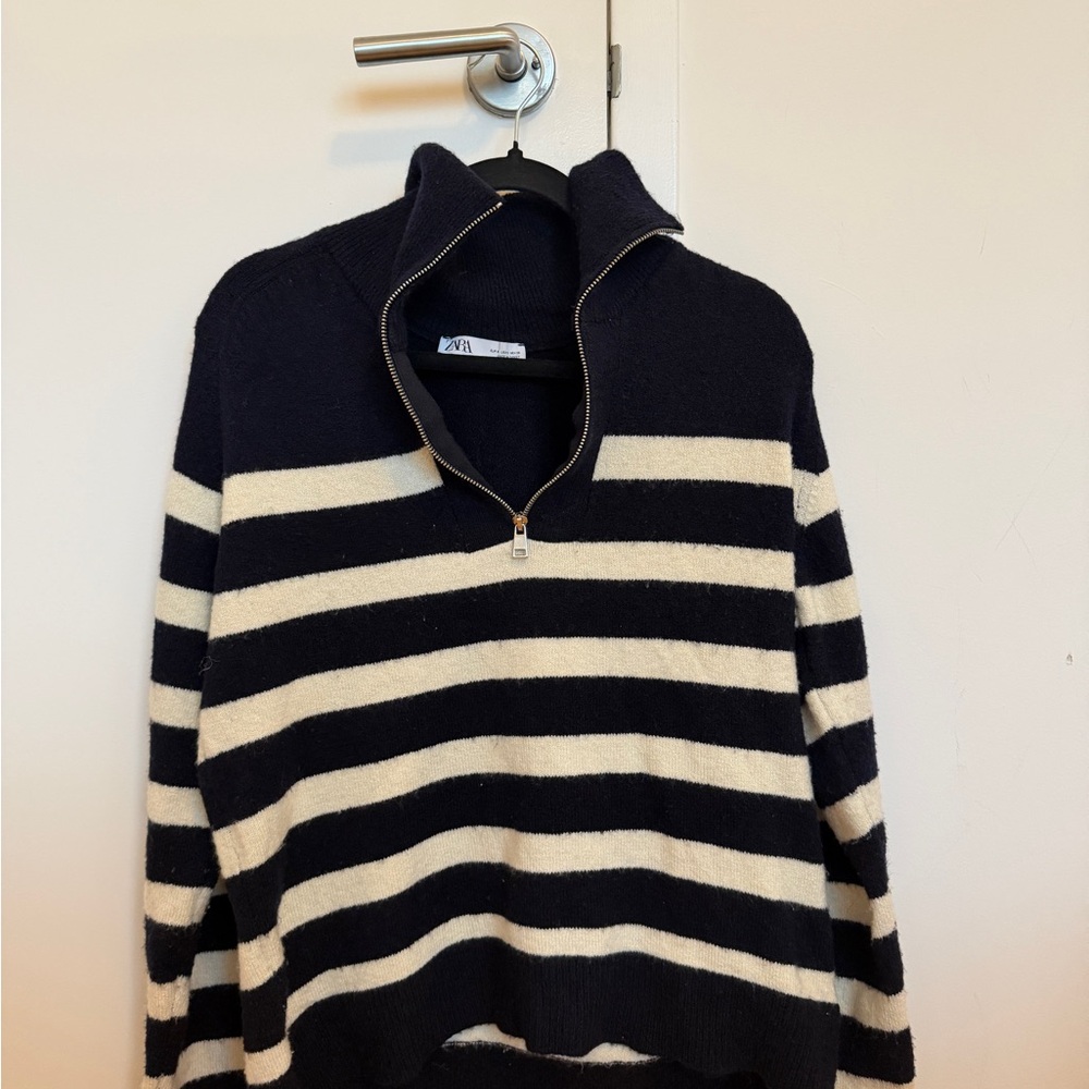 Zara Navy and Cream Striped Women's Zip-Up Sweater